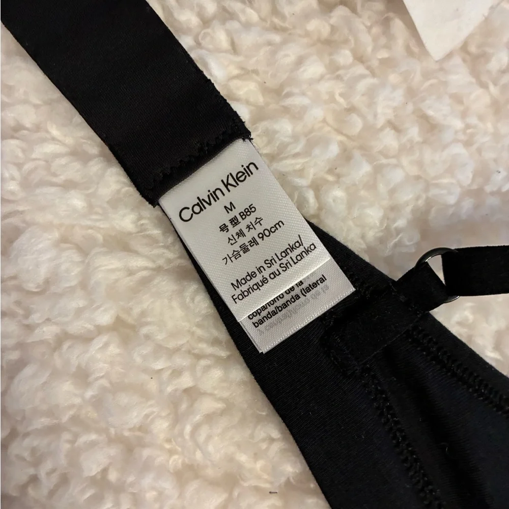 Calvin Klein Black Triangle Bralette - Picture 5 of 5